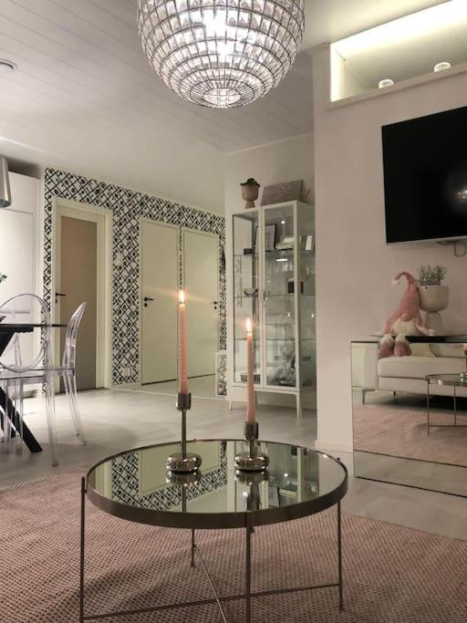 Snowcrystal Home With Jacuzzi And Sauna Ροβανιέμι Εξωτερικό φωτογραφία