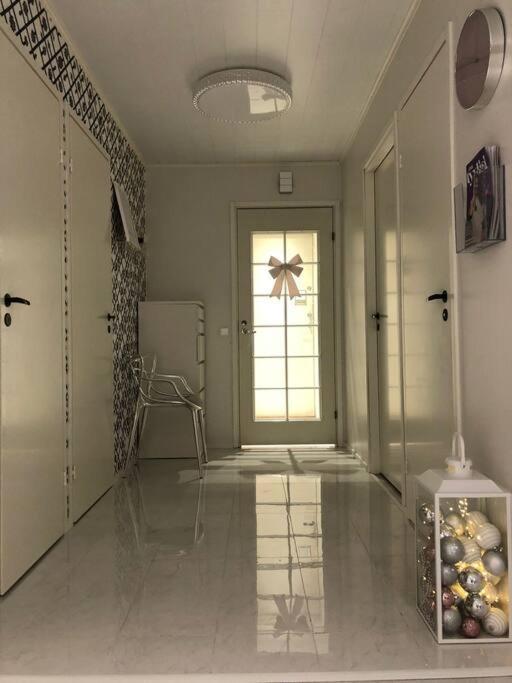 Snowcrystal Home With Jacuzzi And Sauna Ροβανιέμι Εξωτερικό φωτογραφία